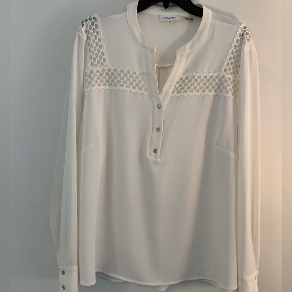 Calvin Klein 2X Off-White Cut-Out Lace Detail Long Slv. Popover Blouse Like New